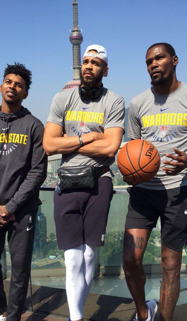 完成禁区内 完成禁区内